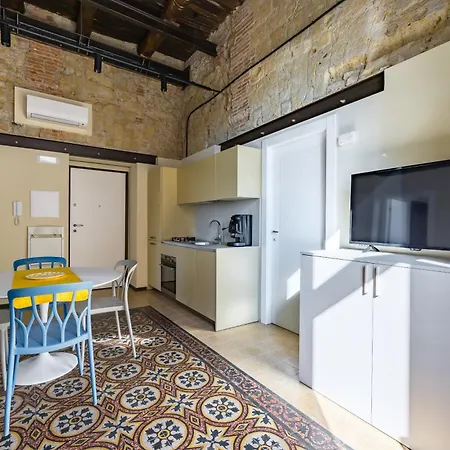 La Pinacoteca By Napoliapartments Apartment