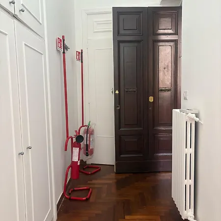 Apartment Santa Lucia 15 *