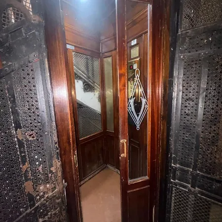 Santa Lucia 15 * Napoli