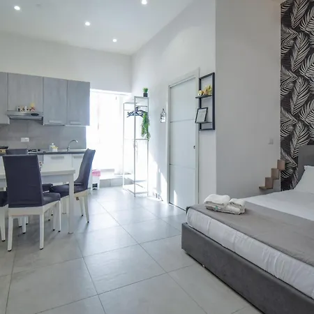 Apartment Beautiful In With Wifi Naples