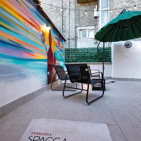 Holiday home Terrazza Spaccanapoli Centro Storico *