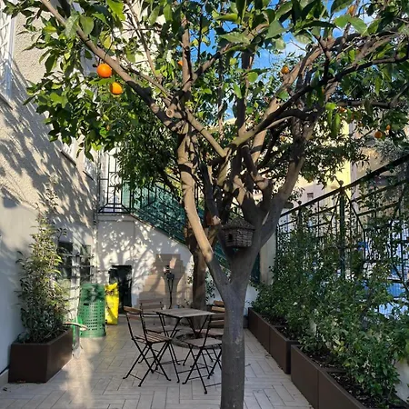 Casa Degli Aranci Apartment Naples