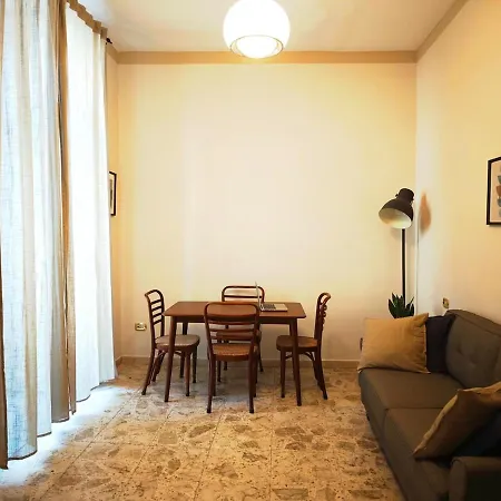 Apartment Domus Lux Carita Naples