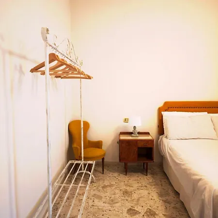 Domus Lux Carita Apartment Naples