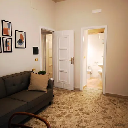 Domus Lux Carita Apartment *