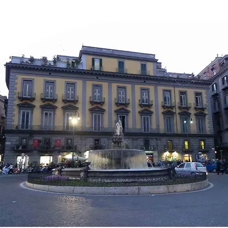 Domus Lux Carita Naples