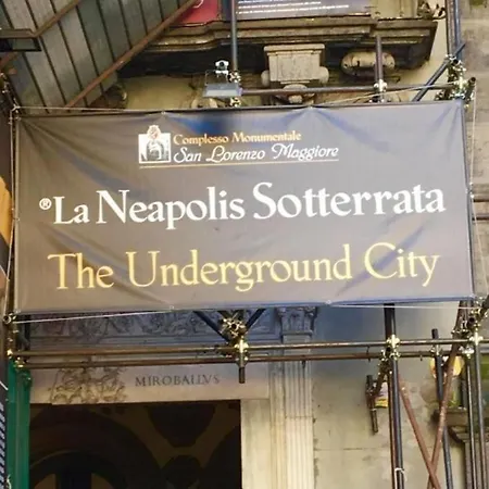 Angel's * Naples