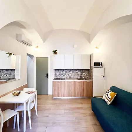 Residenza San Biagio * Naples