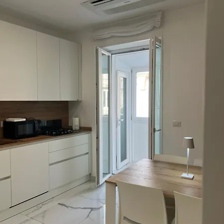 Duel Smart Toledo Apartment