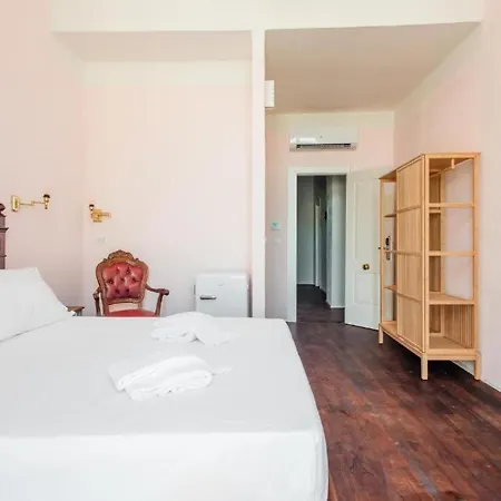 Carafa Palace By Dimorra Apartment *