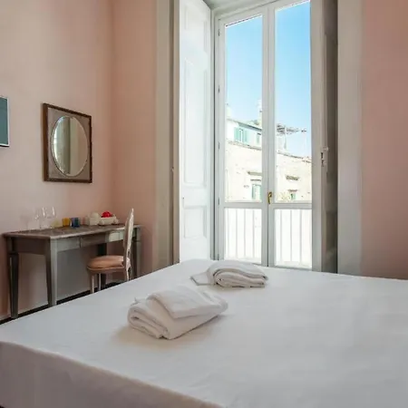 Carafa Palace By Dimorra Apartment