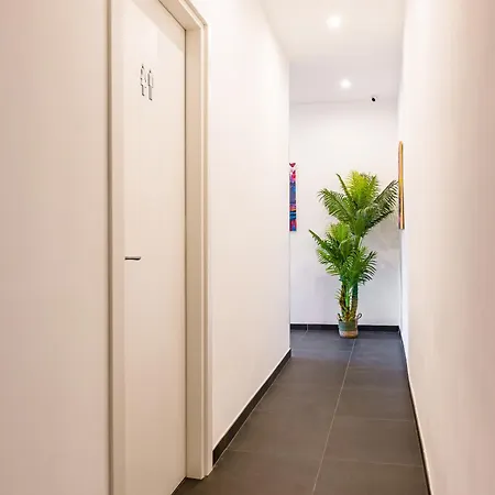 Le Porte Di Partenope * Neapel