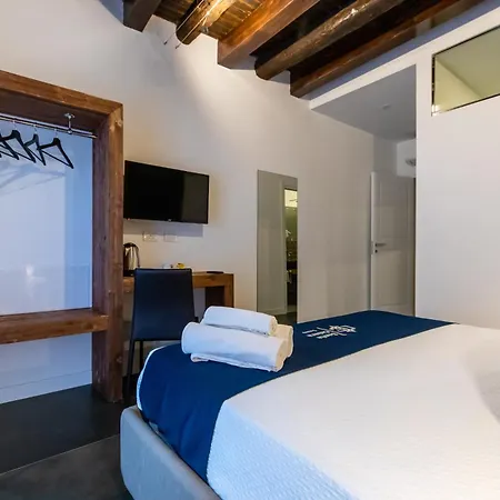 Frühstückspension Santa Chiara 4*