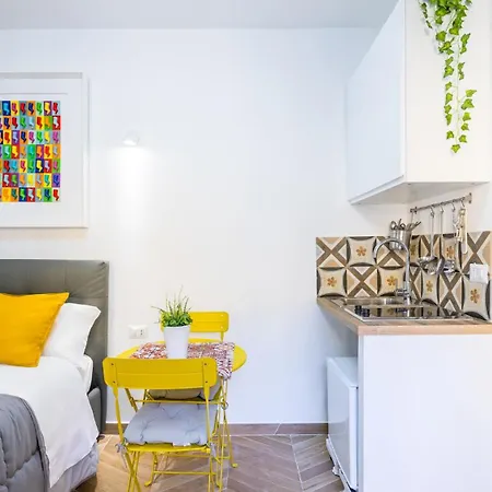 Palazzo Mormando - Mini Apartment Naples