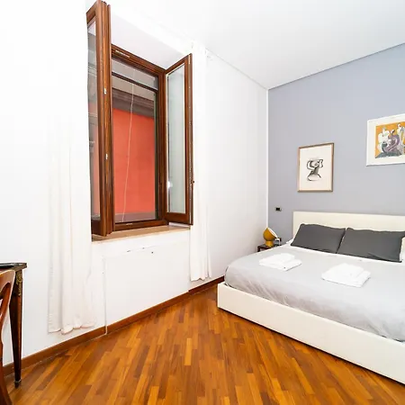 Spanish Quarters - Just Steps From Toledo Metro!!