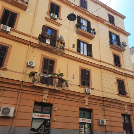 Apartment Ampio In Centro Naples