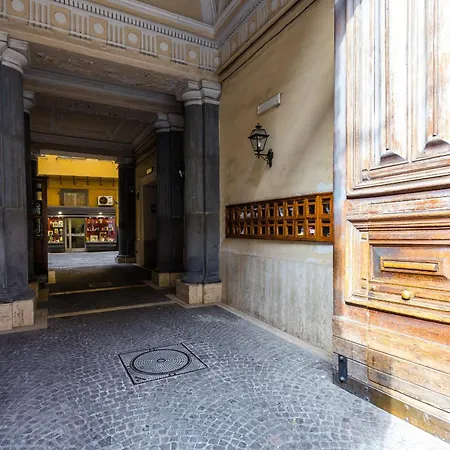 Metro Universita By Wonderful Italy Apartment Naples