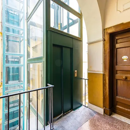 Apartment Metro Universita By Wonderful Italy *
