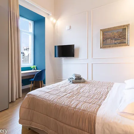 Apartment Rosa Monastery Neapel