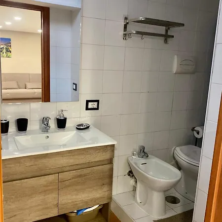 12 Apartment
