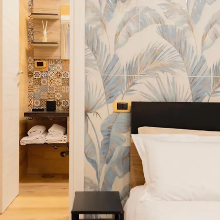 Maison Rose, Host Apartment
