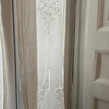 La Romantique Guest house