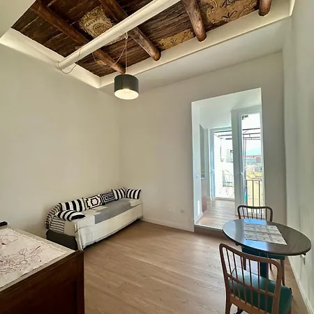 La Romantique Naples