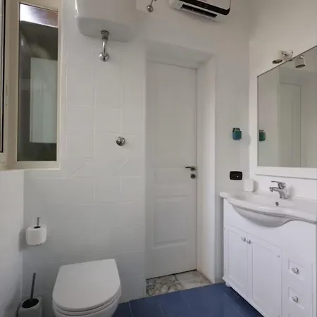 Apartment Nonnatitta A Chiaia *