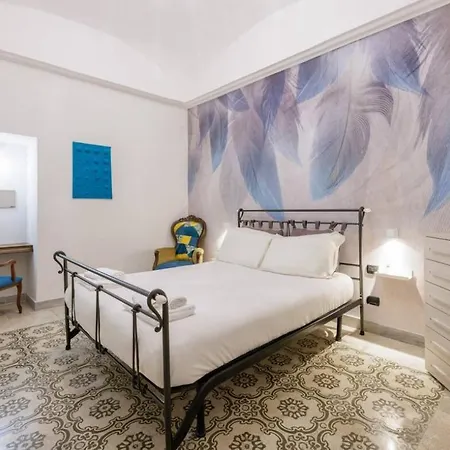 Nonnatitta A Chiaia Naples