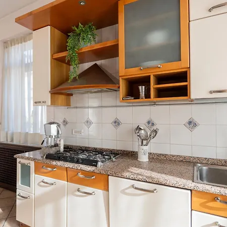 Casa vacanze Alessandra- Comfort E Spazio A