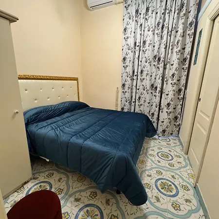 Rosy Bed & Breakfast Naples
