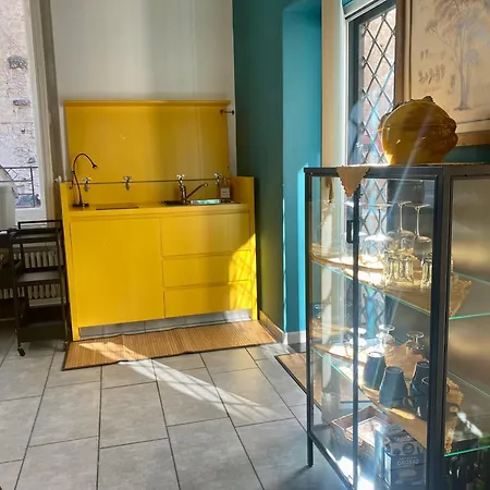Apartment The Nest, Nel Cuore Di Chiaia