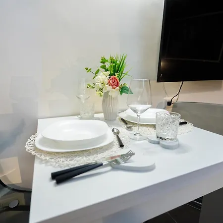 Don Lope Loft - Via Toledo Naples