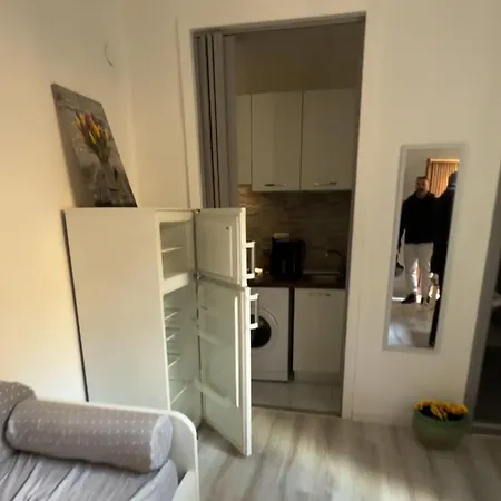 Domus 203 Apartment