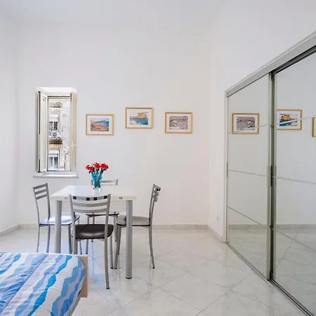 Apartment Ecce Your Naples