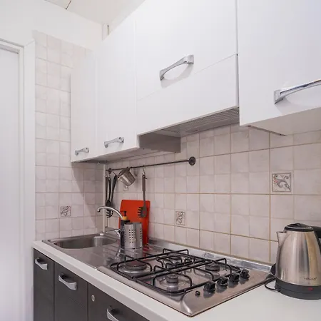 Ecce Your Apartment