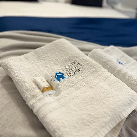 Smart Rent Nei Pressi Di Via Toledo 2 Da Letto Casa de Férias Nápoles