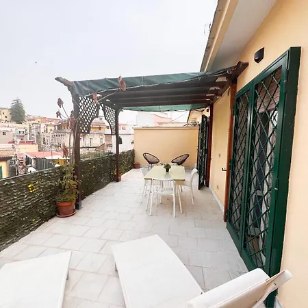Apartment Terrazza Sant'antonio Naples