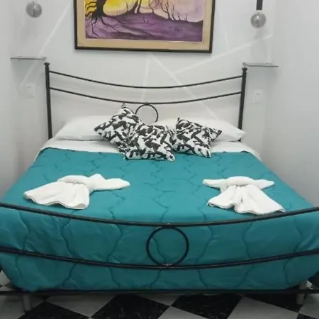 Amonia House * Naples