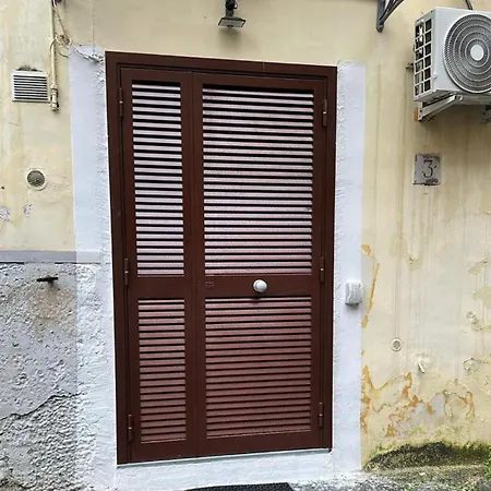 O'vicariell Apartment