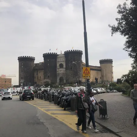 Civico 22 Silvestre * Naples