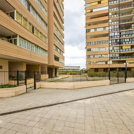 Apartment Casa Kenzo With Parking By Napoliapartments