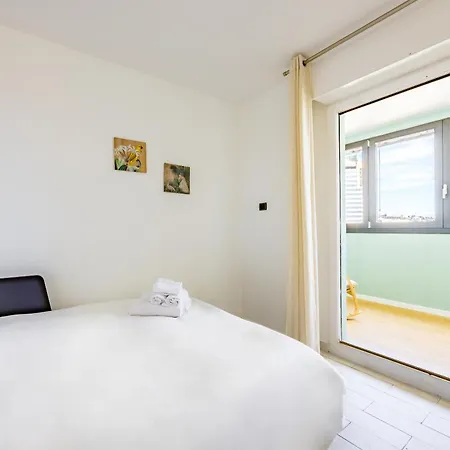 Casa Kenzo With Parking By Napoliapartments Apartment Naples