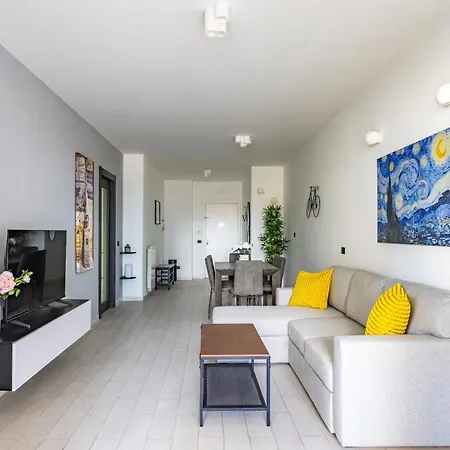 Casa Kenzo With Parking By Napoliapartments Apartment *