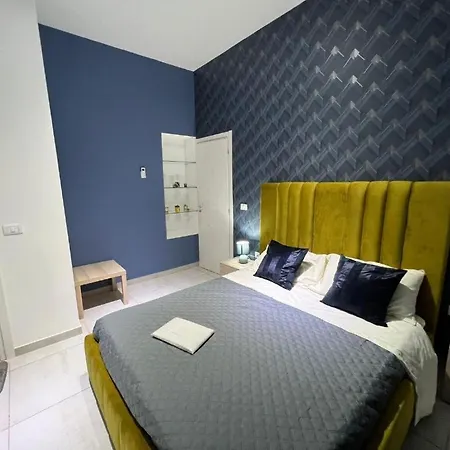Apartamento Sky House Napoli Nápoles
