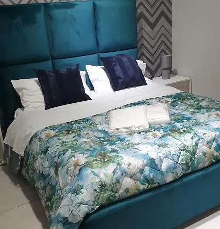 Sky House Napoli Apartamento