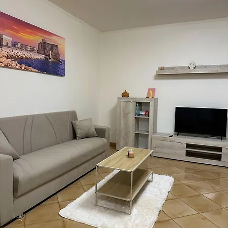 Sasha House Naples