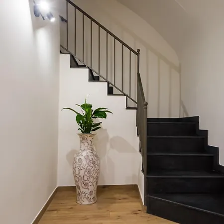 Apartment Angiolina Naples