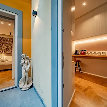 Hugo's Guest house Naples