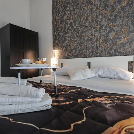 A Cartulina E Napule Bed and breakfast